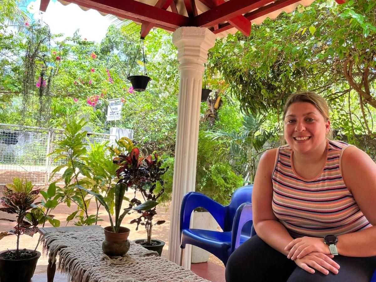 Lake House Homestay Anuradhapura Exterior foto
